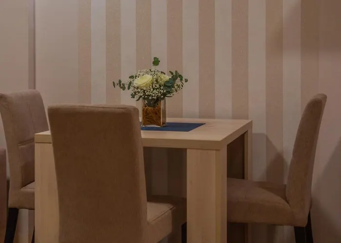 Happy Day Βάλιεβο